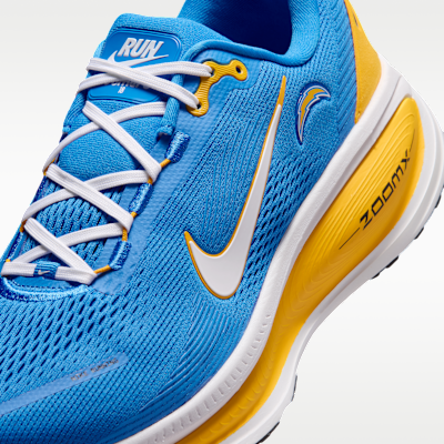 Nike Vomero 18 (Los Angeles Chargers) Men's NFL Road Running Shoes