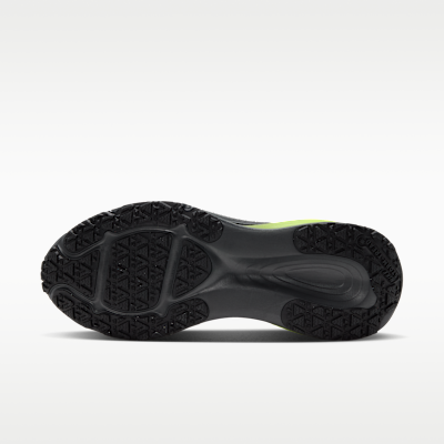 Nike Vomero 18 GORE-TEX Men's Waterproof Road Running Shoes with Reflective Accents