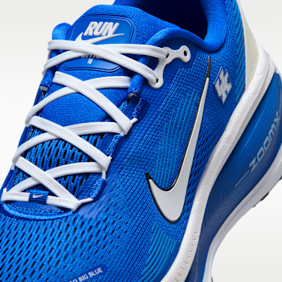 Nike College Vomero 18 (Kentucky) Men's Road Running Shoes