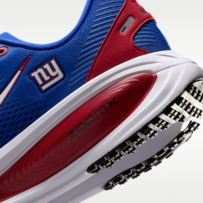Nike Vomero 18 (New York Giants) Men's NFL Road Running Shoes