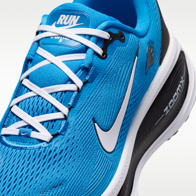 Nike Vomero 18 (Carolina Panthers) Men's NFL Road Running Shoes