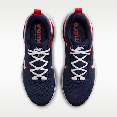 Nike Vomero 18 (New England Patriots) Men's NFL Road Running Shoes