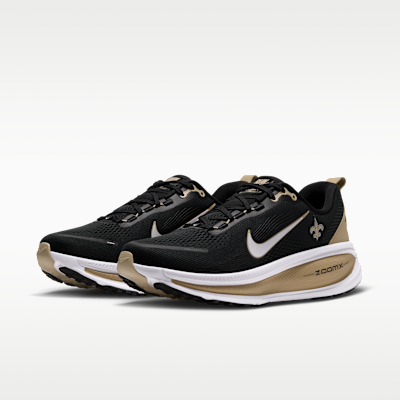 Nike Vomero 18 (New Orleans Saints) Men's NFL Road Running Shoes