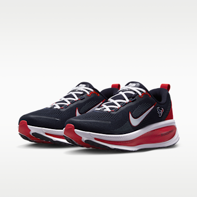 Nike Vomero 18 (Houston Texans) Men's NFL Road Running Shoes