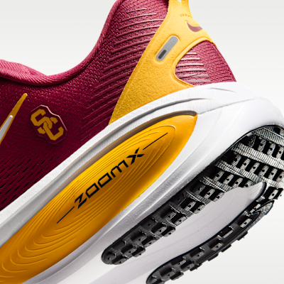 Nike College Vomero 18 (USC) Men's Road Running Shoes