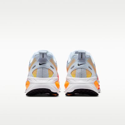 Nike Vomero 18 Men's Road Running Shoes (Wide)
