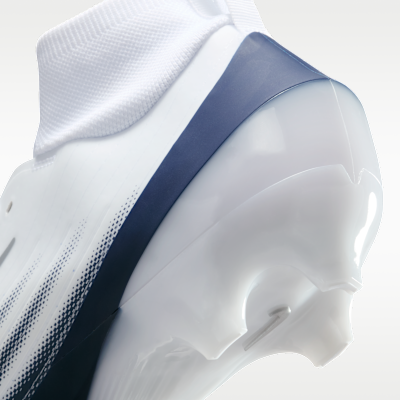 Nike Vapor Pro 1 Football Cleats