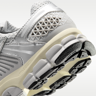 Nike Zoom Vomero 5 Men's Shoes