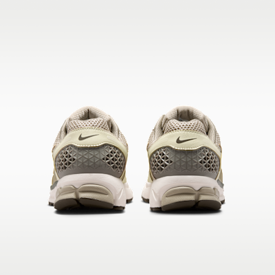Nike Zoom Vomero 5 Men's Shoes
