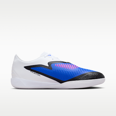 Nike Phantom 6 Low Academy Indoor/Court Soccer Shoes