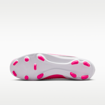 Nike Phantom 6 Low Club Multi-Ground Soccer Cleats