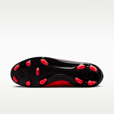 Nike Phantom 6 Low Club Multi-Ground Soccer Cleats