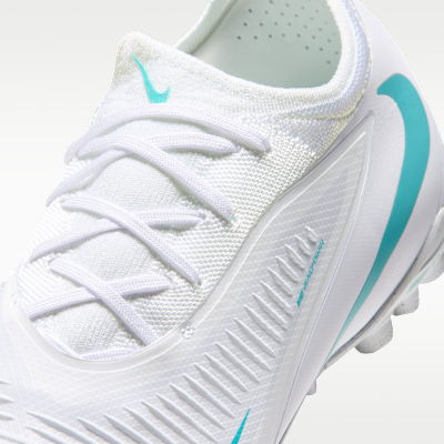 Nike Phantom 6 Low Pro Turf Soccer Shoes