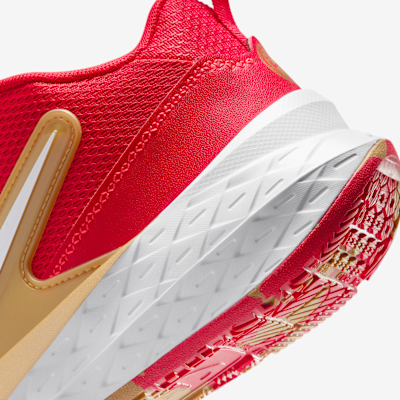 Nike Team Hustle D 12 Big Kids' Basketball Shoes