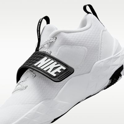 Nike Team Hustle D 12 Big Kids' Basketball Shoes