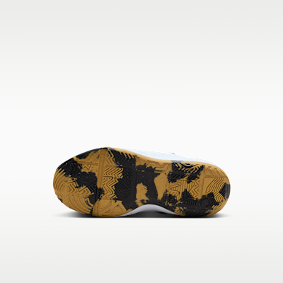 Nike Team Hustle D 12 Little Kids' Shoes