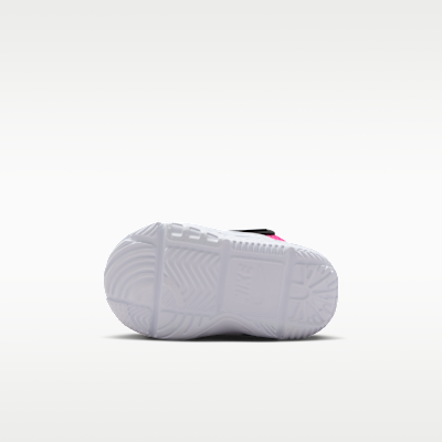 Nike Team Hustle D 12 Baby/Toddler Shoes