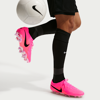 Nike Tiempo Maestro Elite Firm-Ground Low-Top Soccer Cleats