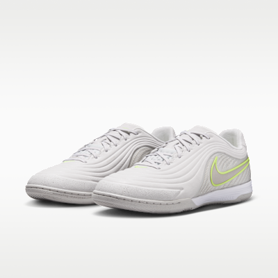 Nike Tiempo Reactgato Indoor/Court Low-Top Soccer Shoes