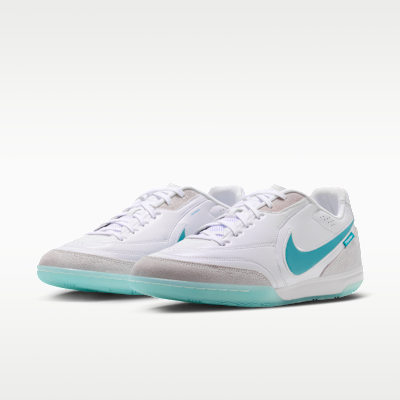 Nike Tiempo Streetgato Indoor/Court Low-Top Soccer Shoes