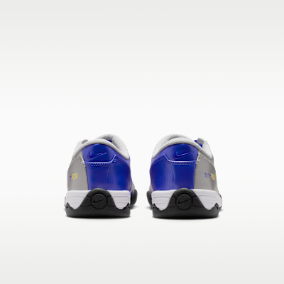 Nike Total 90 Men's Shoes