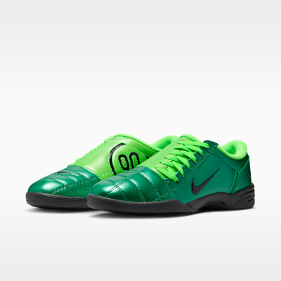 Nike Total 90 Men's Shoes