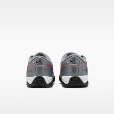 Nike Total 90 Men's Shoes