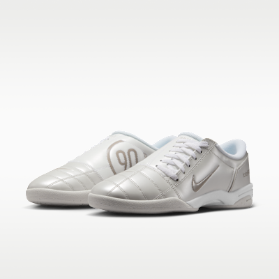 Nike Total 90 Men's Shoes