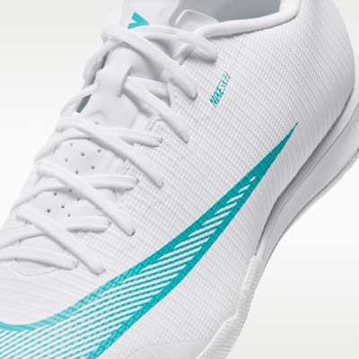 Nike Mercurial Vapor 17 Academy Indoor/Court Low-Top Soccer Shoes