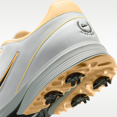 Nike Victory Tour 4 Golf Shoes (Wide)