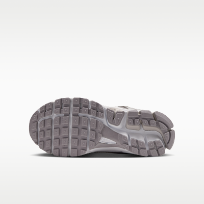 Nike Vomero 5 Big Kids' Shoes
