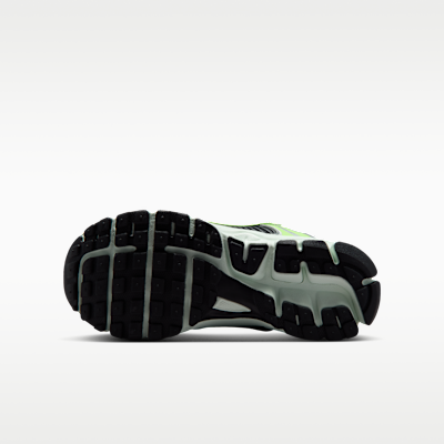 Nike Vomero 5 Big Kids' Shoes with Reflective Accents