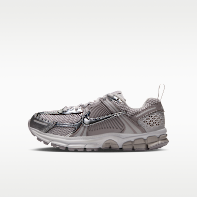 Nike Vomero 5 Big Kids' Shoes