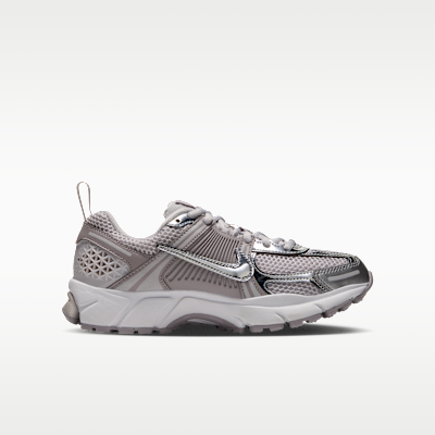 Nike Vomero 5 Big Kids' Shoes
