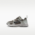 Nike Vomero 5 Little Kids' Shoes with Reflective Accents