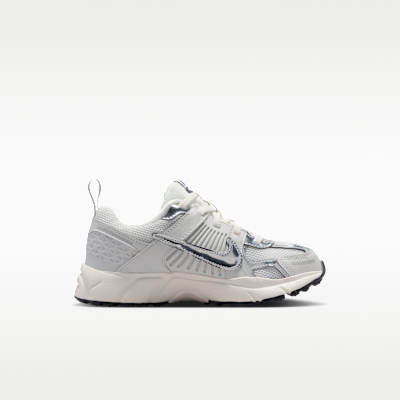 Nike Vomero 5 Little Kids' Shoes with Reflective Accents