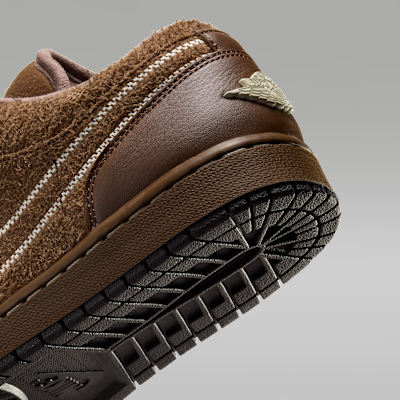 Air Jordan 1 Low SE Women's Shoes