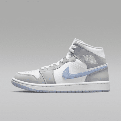 Air Jordan 1 Mid Women's Shoes