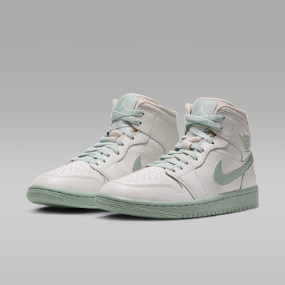 Air Jordan 1 Mid Women's Shoes