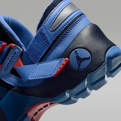 Jordan Trunner LX Women's Shoes