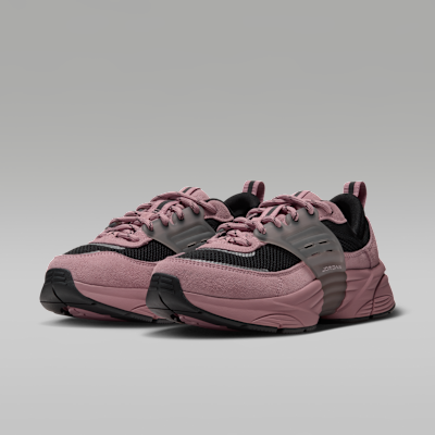 Jordan Trunner O/S Women's Shoes