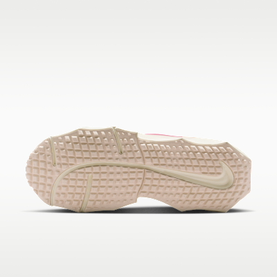 Nike Aura Edge Women's Shoes