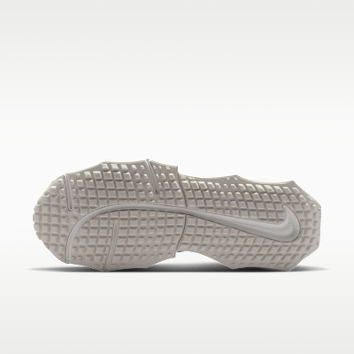 Nike Aura Edge Women's Shoes