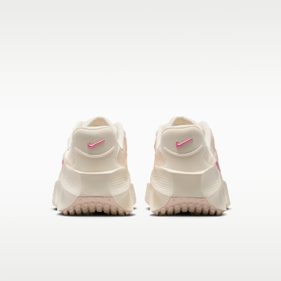 Nike Aura Edge Women's Shoes