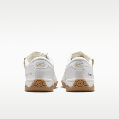 Nike Total 90 SE Women's Shoes