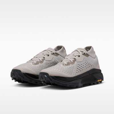 ACG Zegama Trail Women's Trail Running Shoes