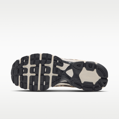 Nike Air Max Moto 2K Women's Shoes with Reflective Accents