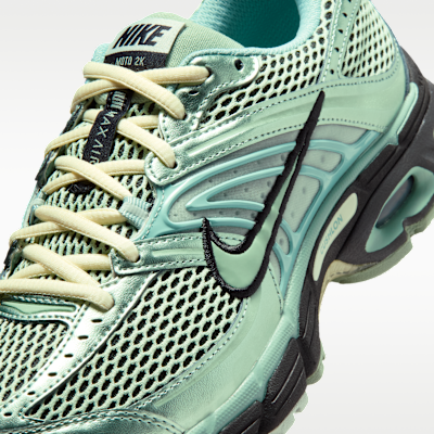 Nike Air Max Moto 2K Women's Shoes with Reflective Accents