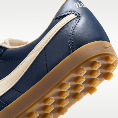 Nike Astrograbber Leather Women's Shoes