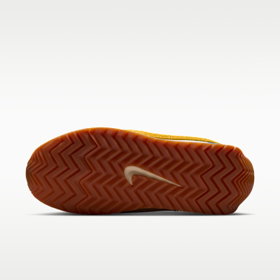 Nike Pacific "Game Day" Women's Shoes